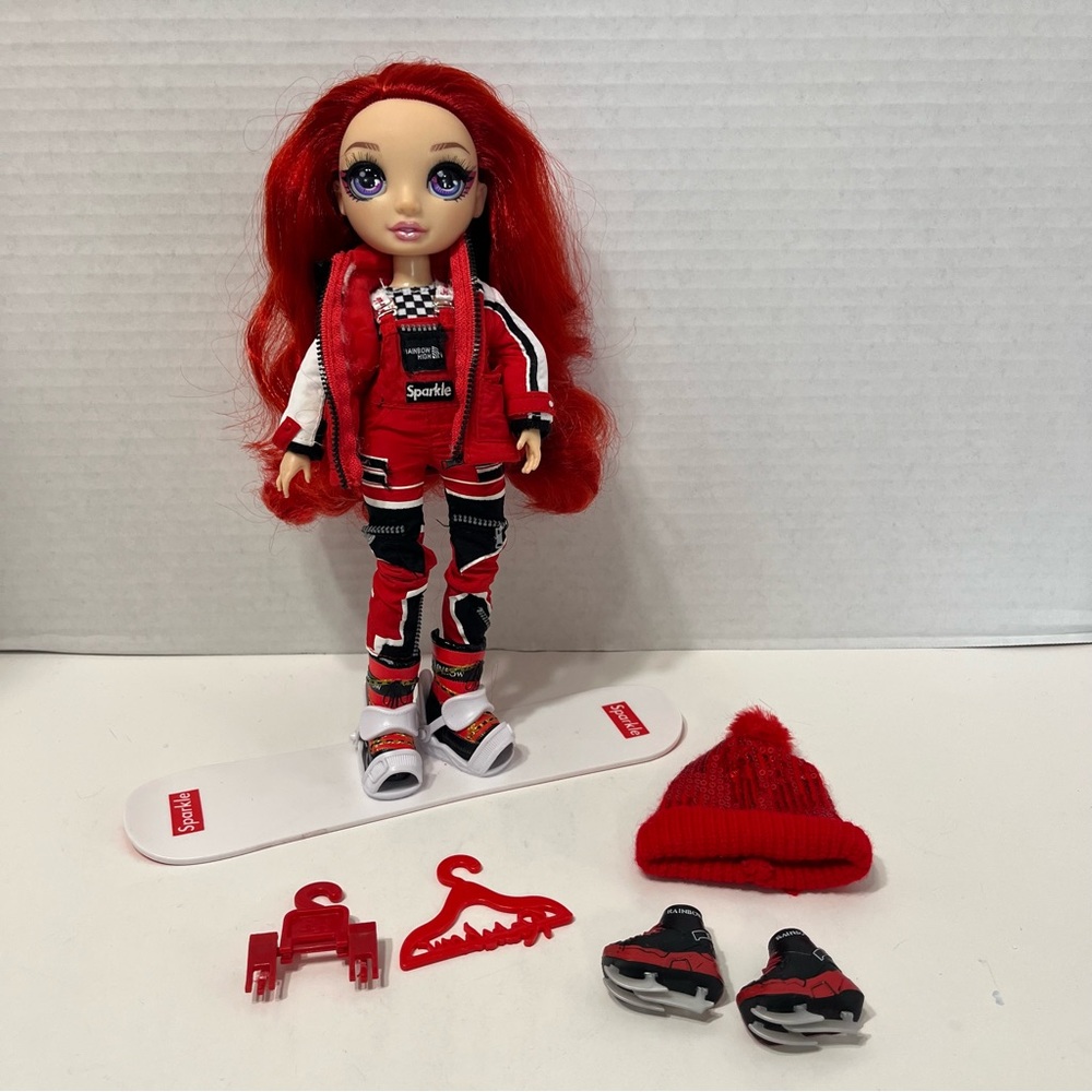 RAINBOW HIGH Ruby Anderson Winter Break snowboard series one doll toy